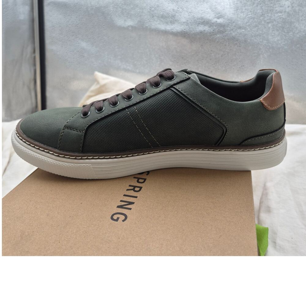NEW Call It Spring vegan sneakers featuring B.E.D Foam insoles Lotus SIZE 8